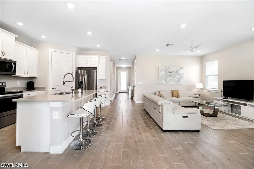 14541 Stern Way Naples FL 34114