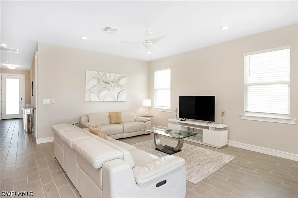 14541 Stern Way Naples FL 34114