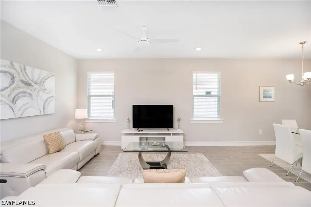 14541 Stern Way Naples FL 34114