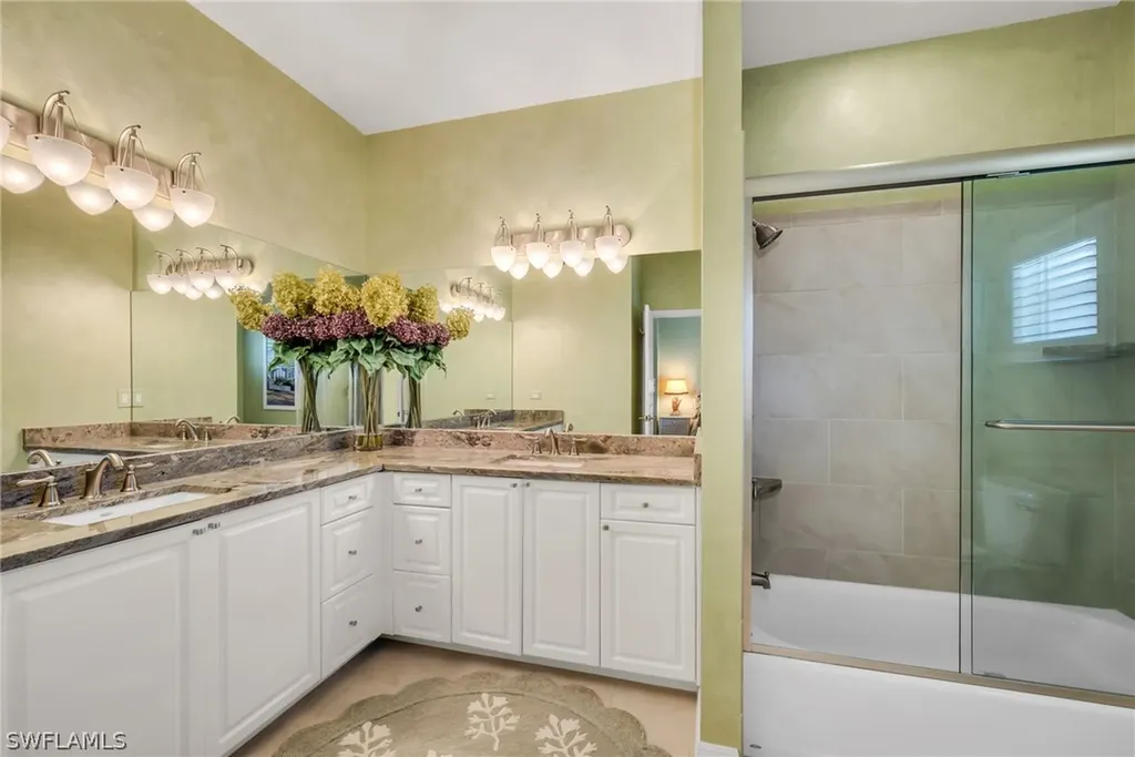 26261 Devonshire Court Bonita Springs FL 34134