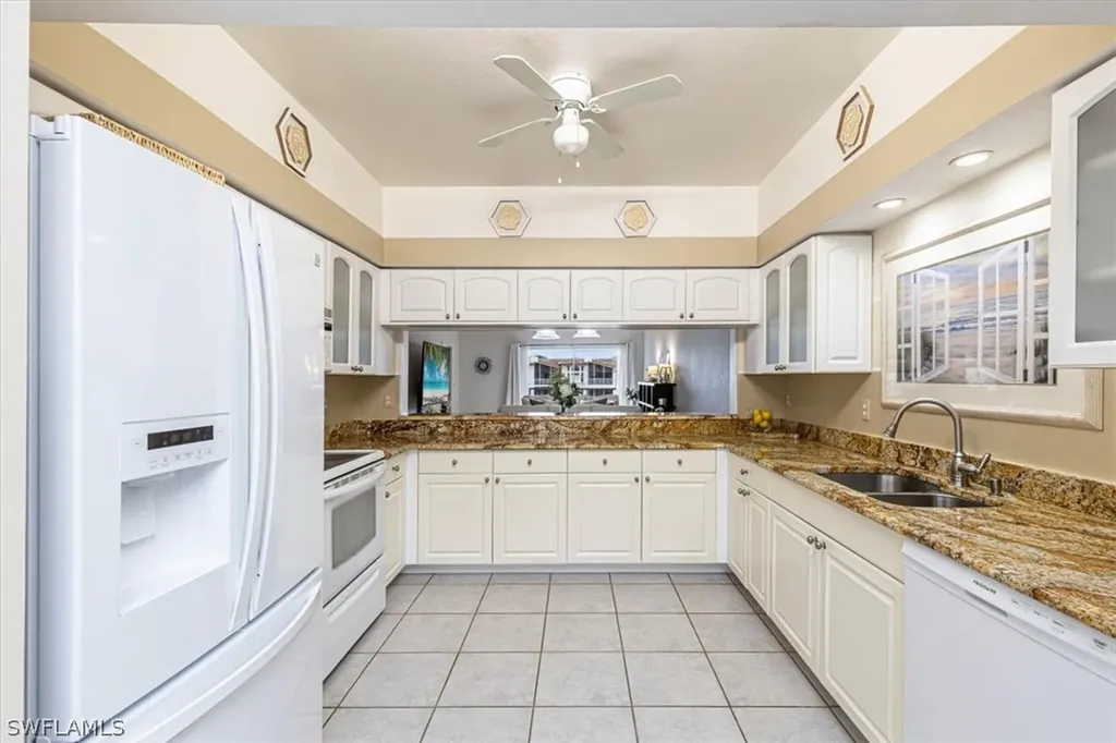 6010 Chardonnay Lane Naples FL 34119