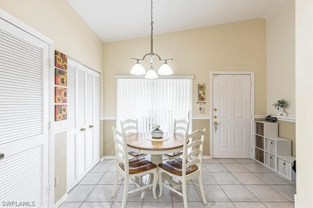 6010 Chardonnay Lane Naples FL 34119