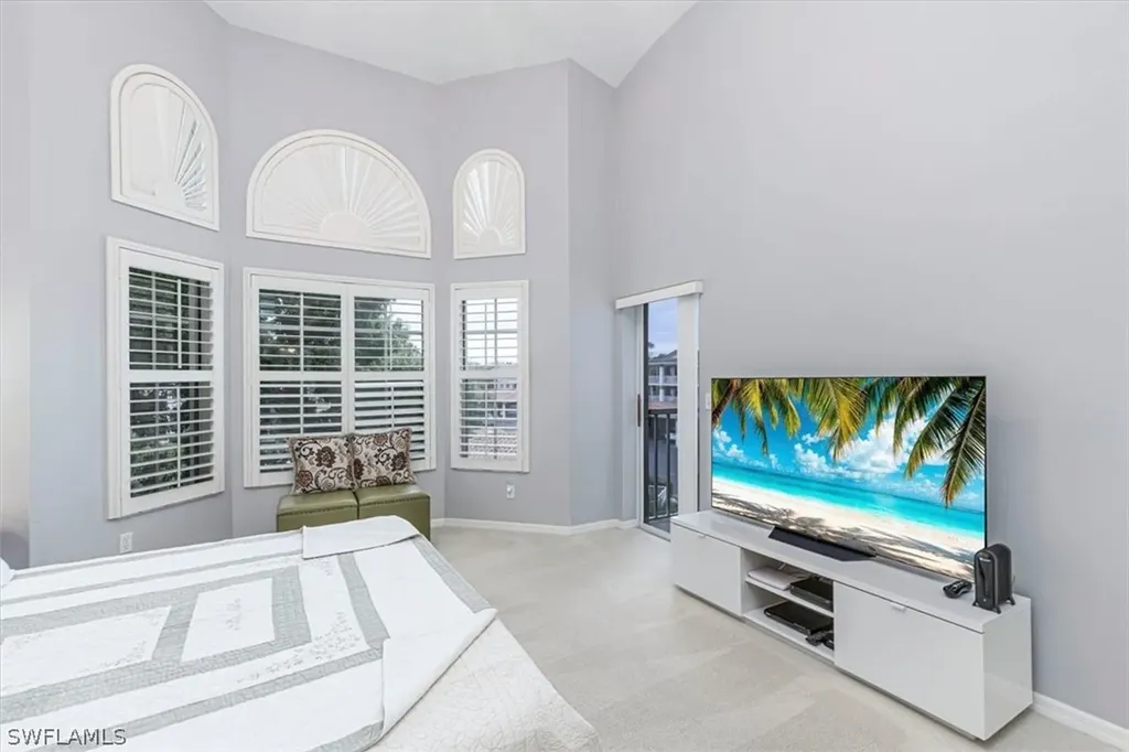 6010 Chardonnay Lane Naples FL 34119