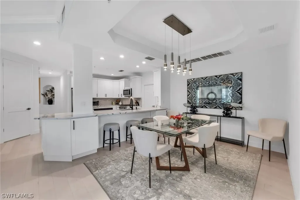 2830 Tiburon Boulevard E Naples FL 34109