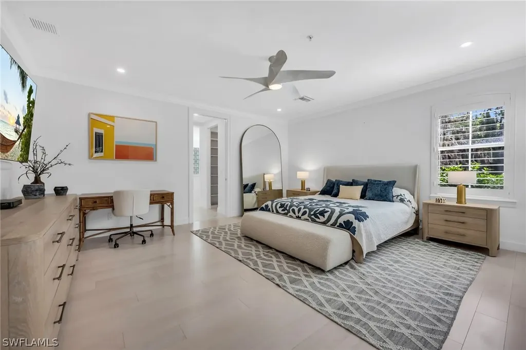 2830 Tiburon Boulevard E Naples FL 34109