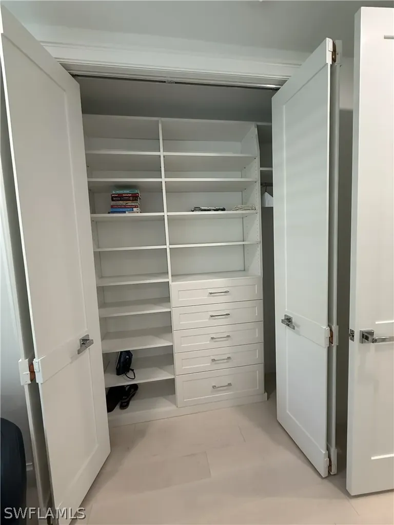 2830 Tiburon Boulevard E Naples FL 34109