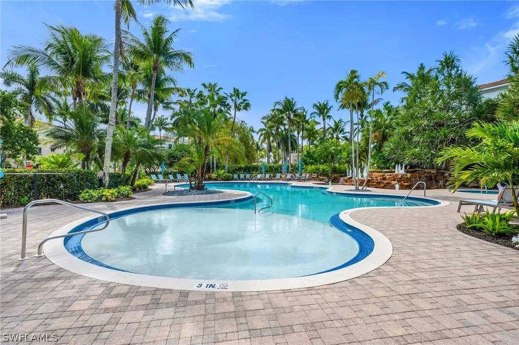 2830 Tiburon Boulevard E Naples FL 34109