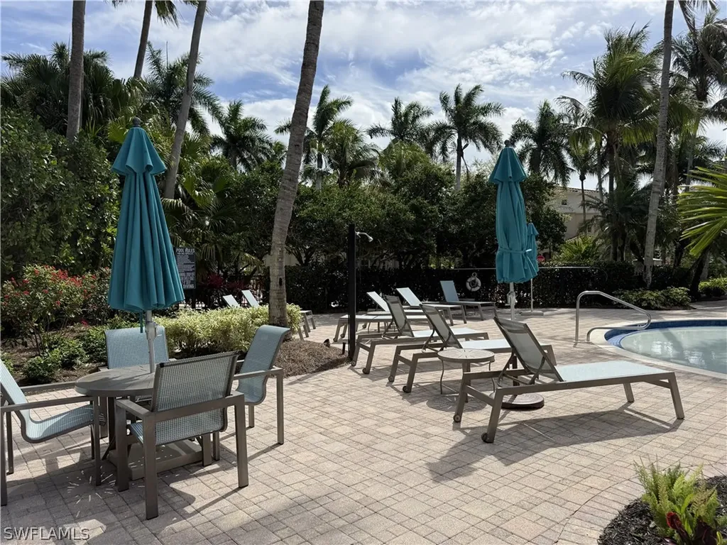2830 Tiburon Boulevard E Naples FL 34109