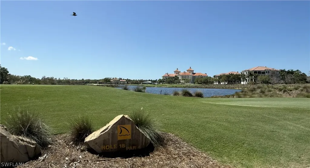2830 Tiburon Boulevard E Naples FL 34109