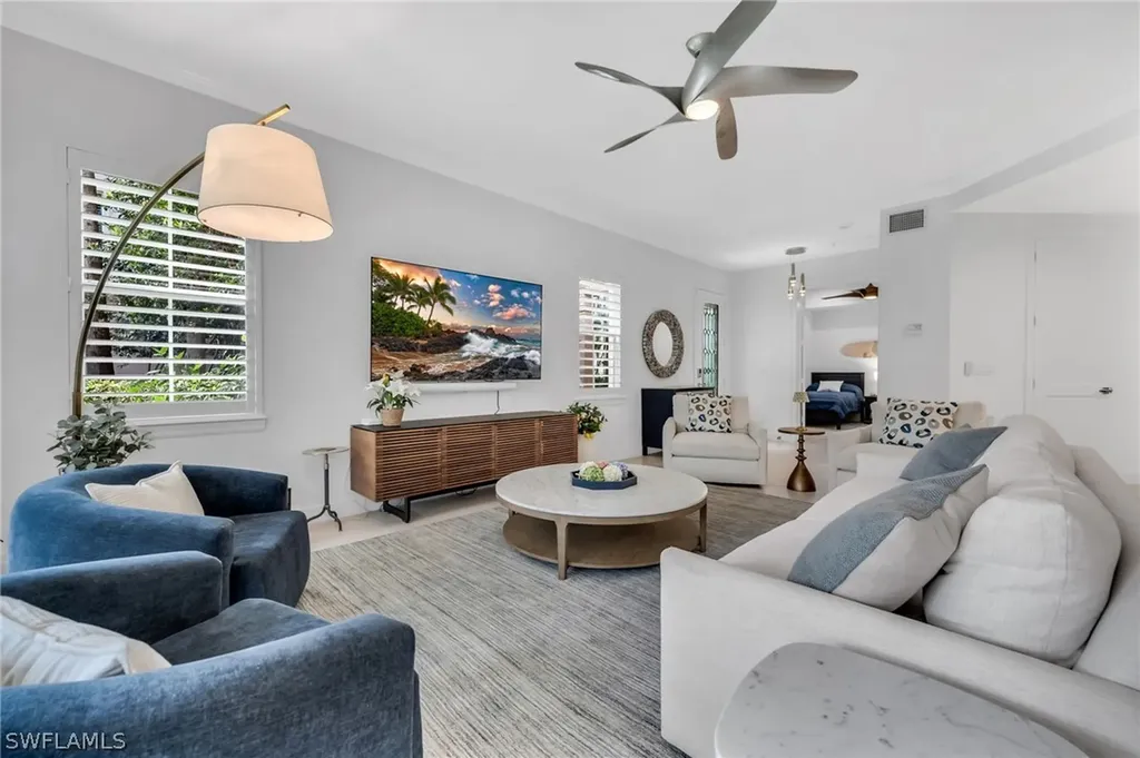 2830 Tiburon Boulevard E Naples FL 34109