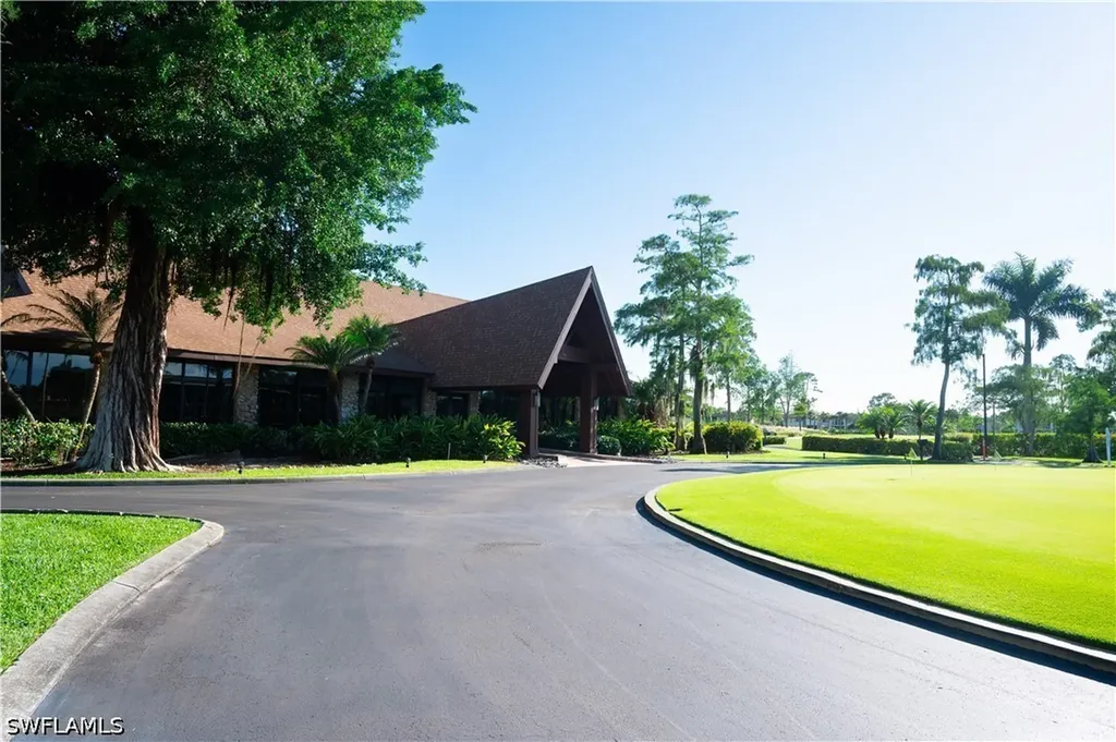 136 Harrison Road Naples FL 34112