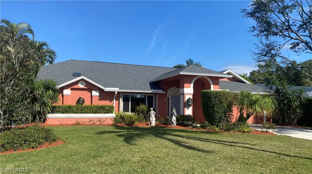 71 Heritage Way Naples FL 34110