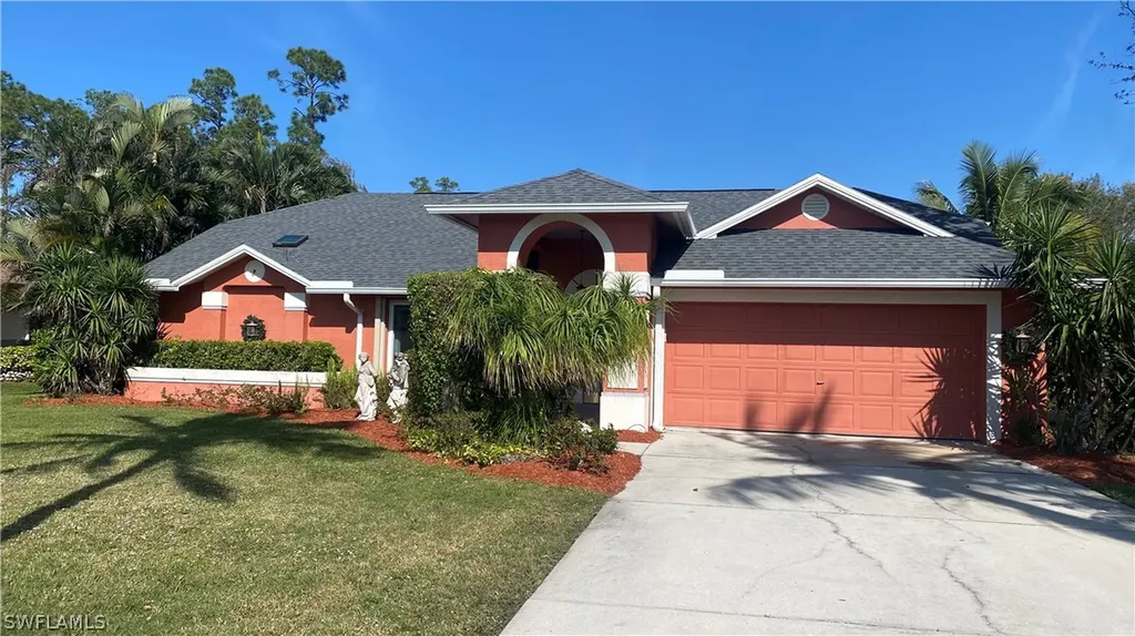 71 Heritage Way Naples FL 34110
