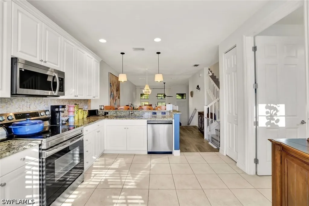 9115 Capistrano Street S Naples FL 34113