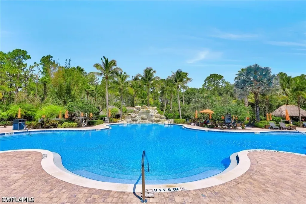 9115 Capistrano Street S Naples FL 34113