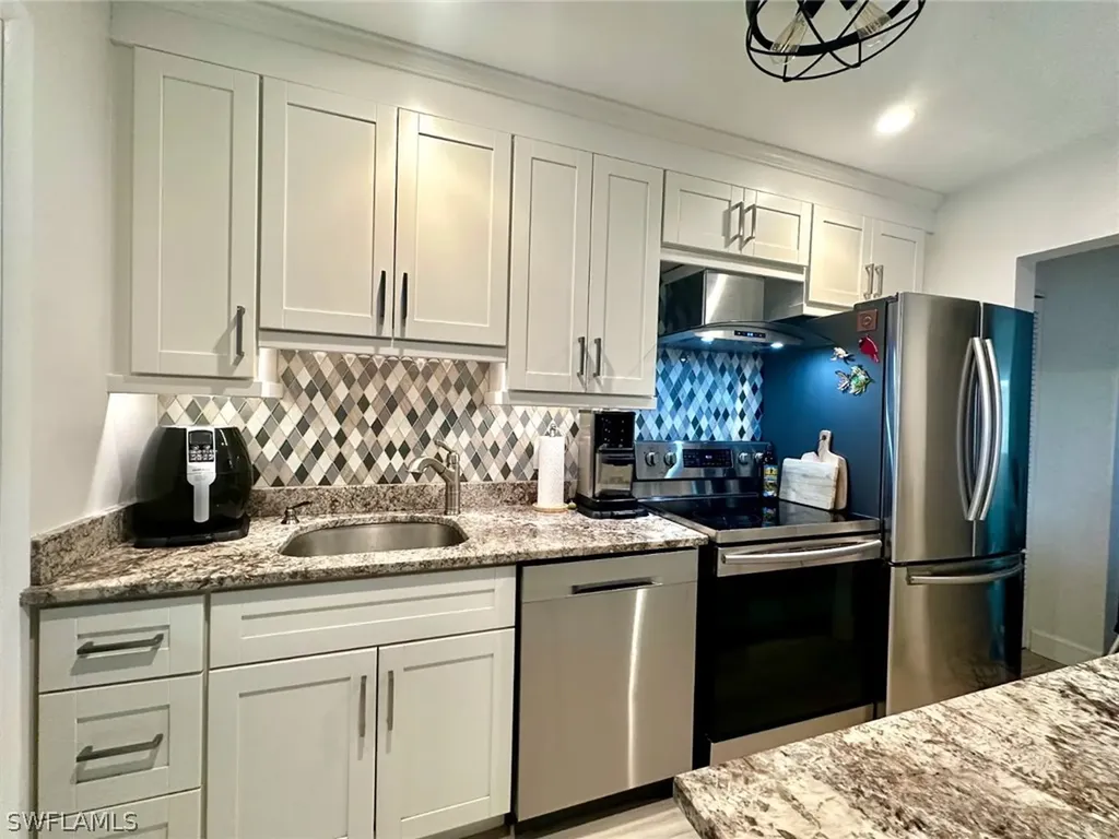 788 Park Shore Drive Naples FL 34103