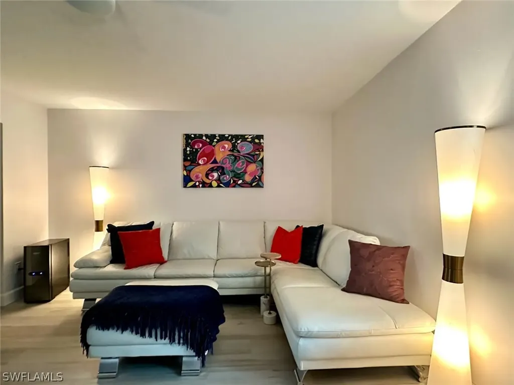 788 Park Shore Drive Naples FL 34103