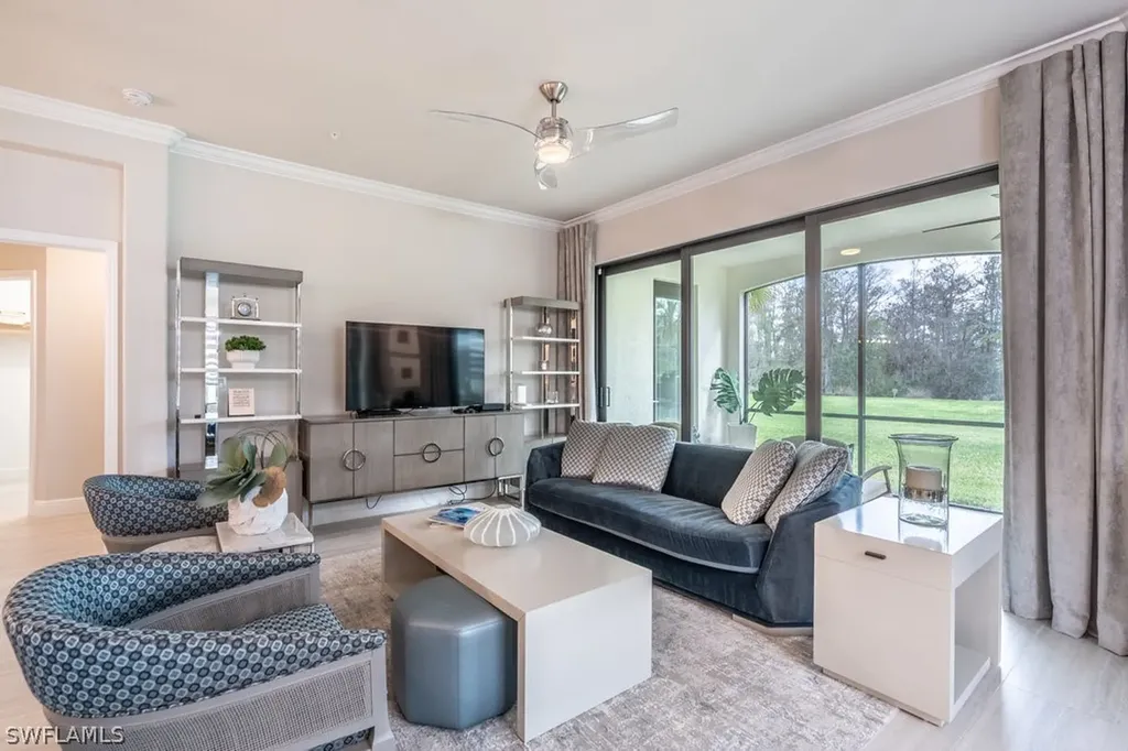 16352 Viansa Way Naples FL 34110