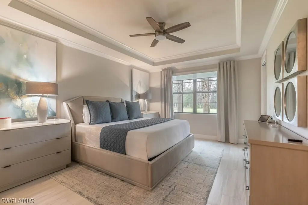 16352 Viansa Way Naples FL 34110