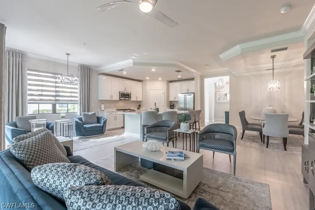 16352 Viansa Way Naples FL 34110