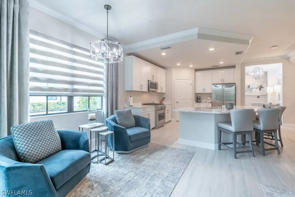 16352 Viansa Way Naples FL 34110