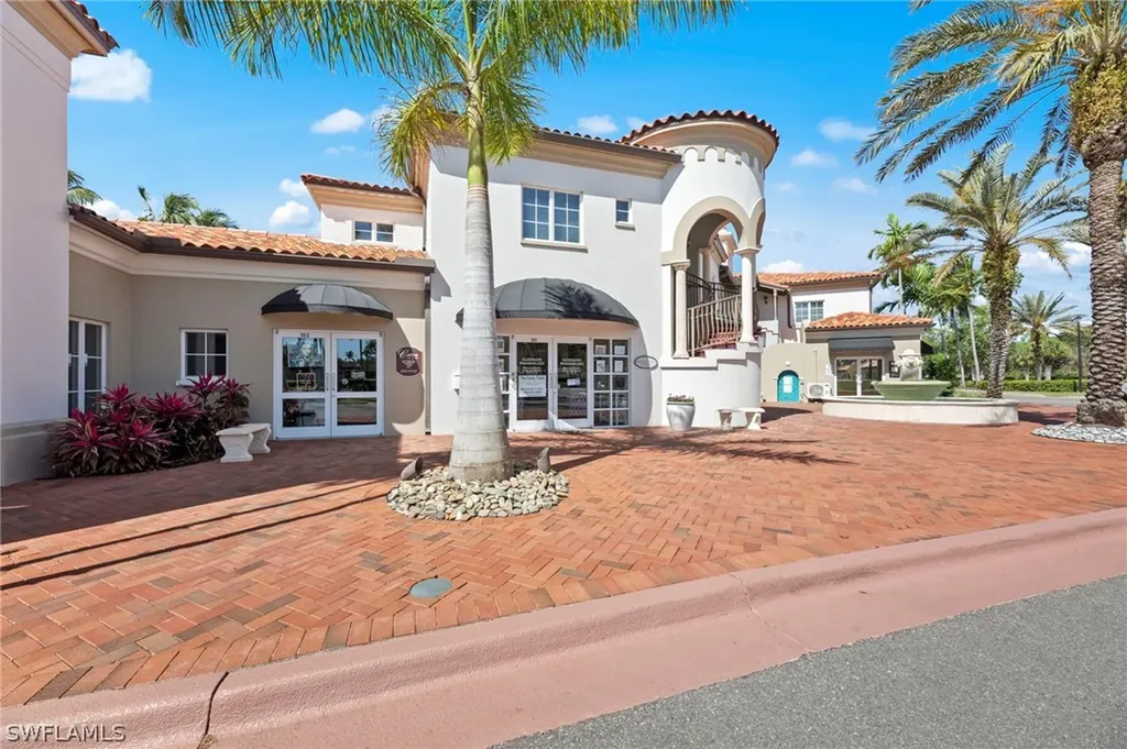 4748 San Carlo Court Naples FL 34109
