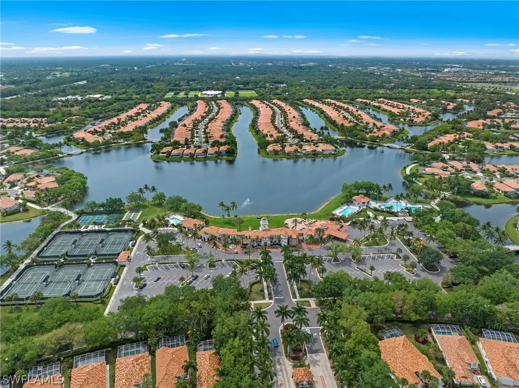 4748 San Carlo Court Naples FL 34109