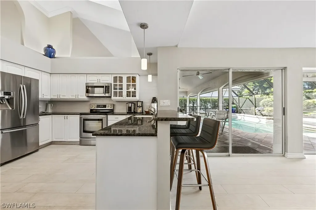 6605 Southfork Naples FL 34108