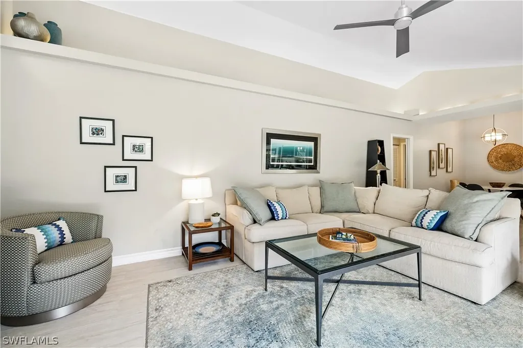 6605 Southfork Naples FL 34108