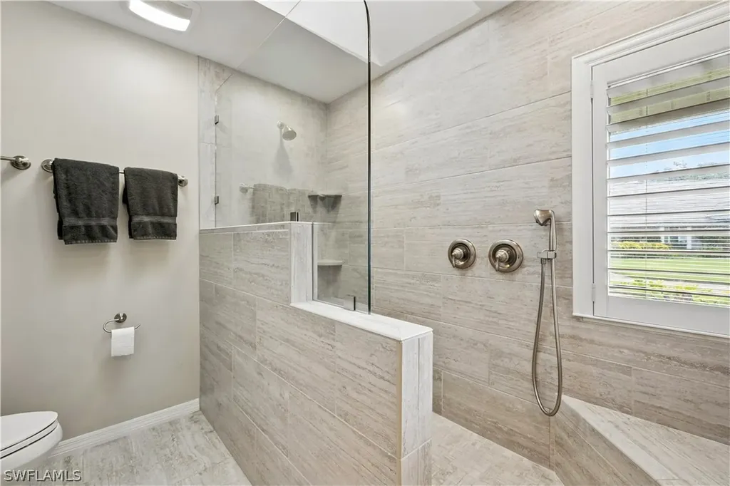 6605 Southfork Naples FL 34108