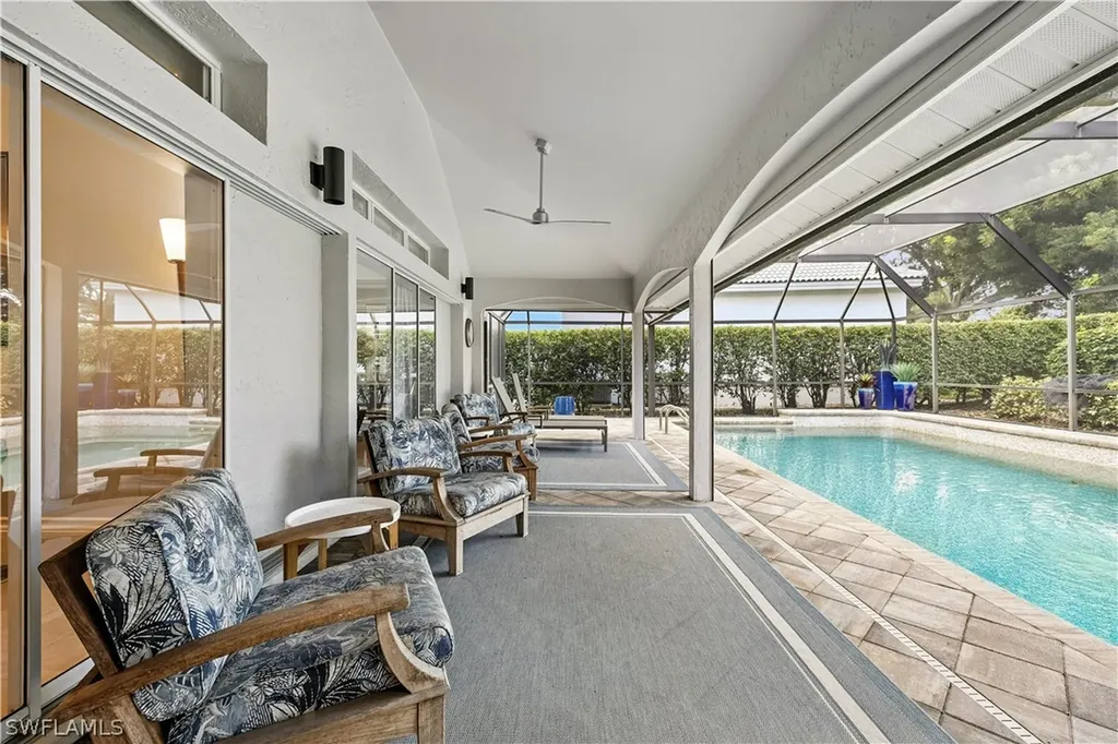 6605 Southfork Naples FL 34108