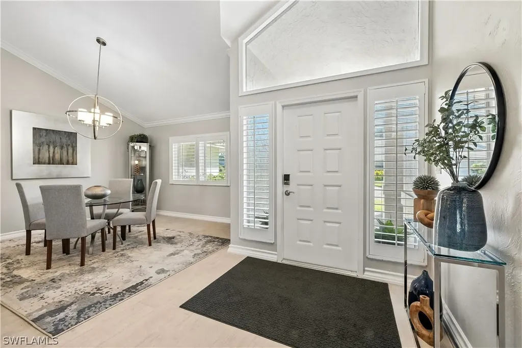 6605 Southfork Naples FL 34108