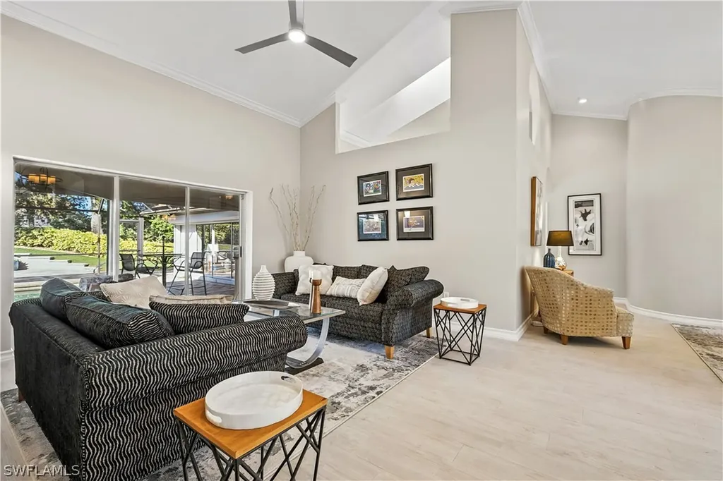 6605 Southfork Naples FL 34108
