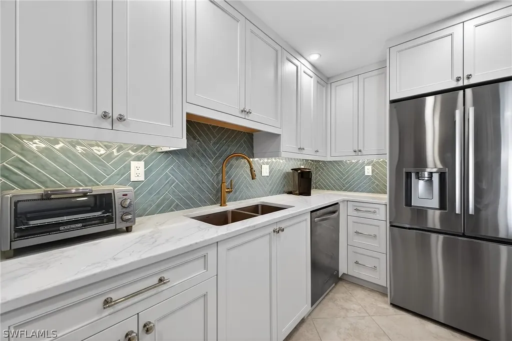 3443 Gulf Shore Boulevard N Naples FL 34103