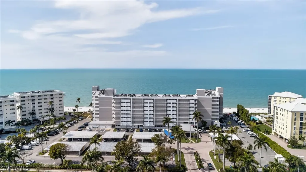 3443 Gulf Shore Boulevard N Naples FL 34103