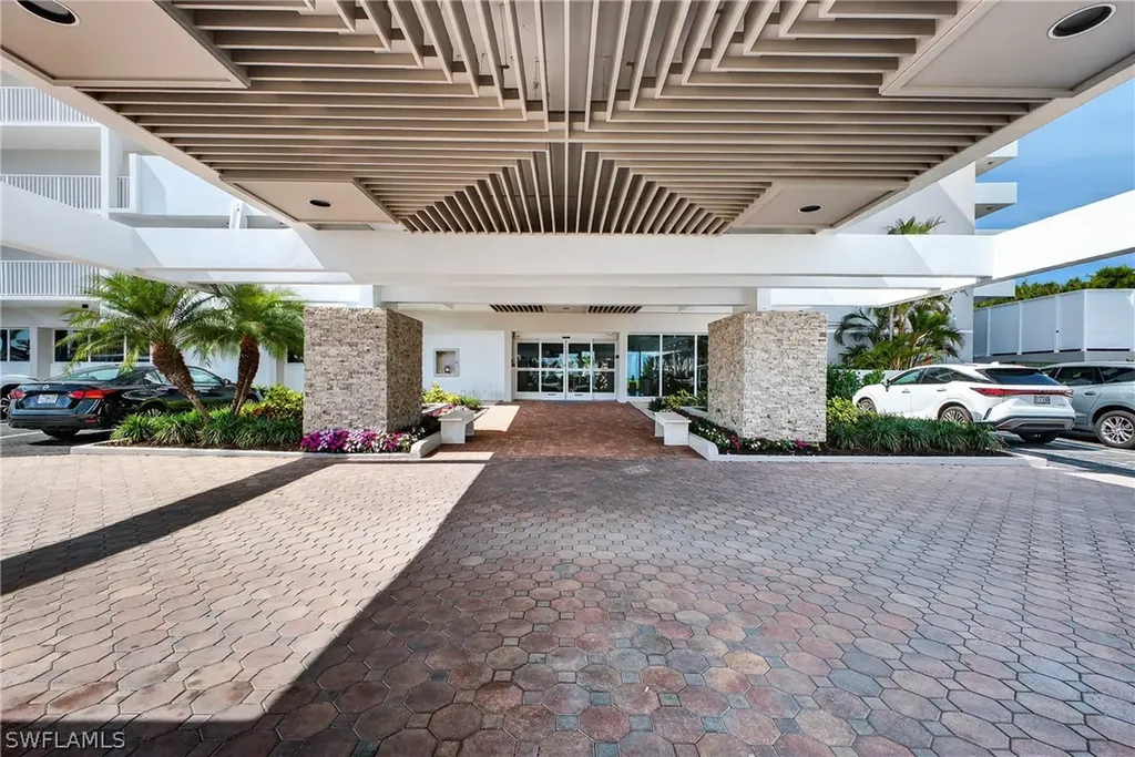 3443 Gulf Shore Boulevard N Naples FL 34103