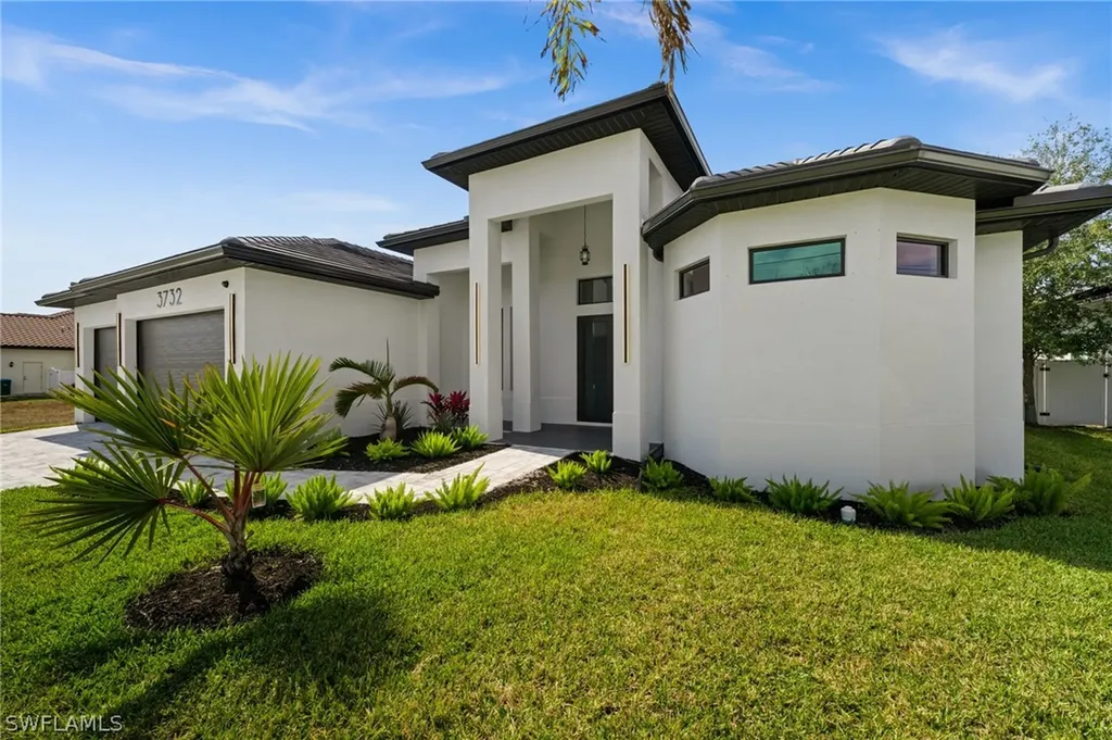 3732 SW 17th Avenue Cape Coral FL 33914