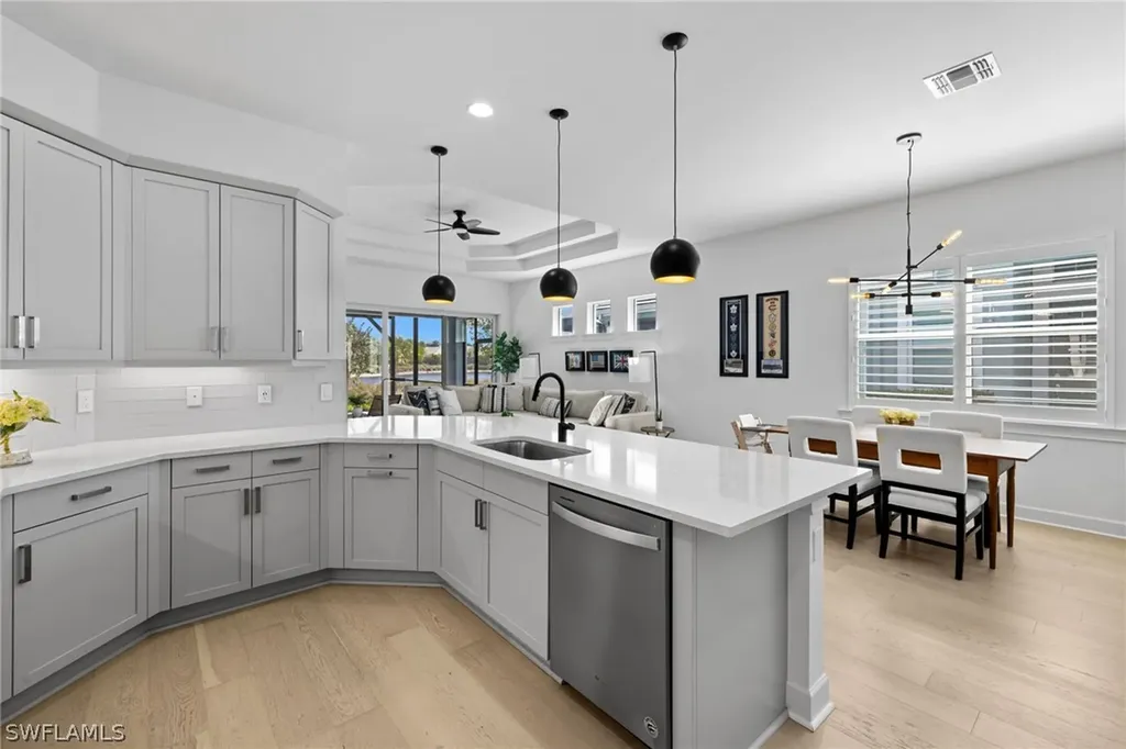 6291 Arriba Avenue Naples FL 34113