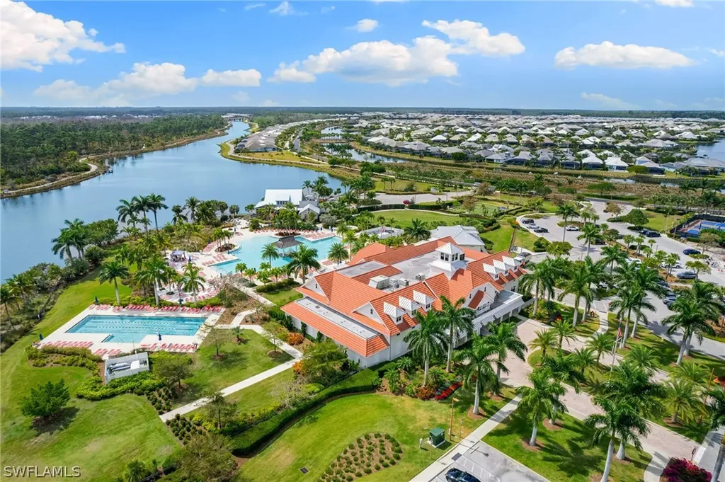 6291 Arriba Avenue Naples FL 34113