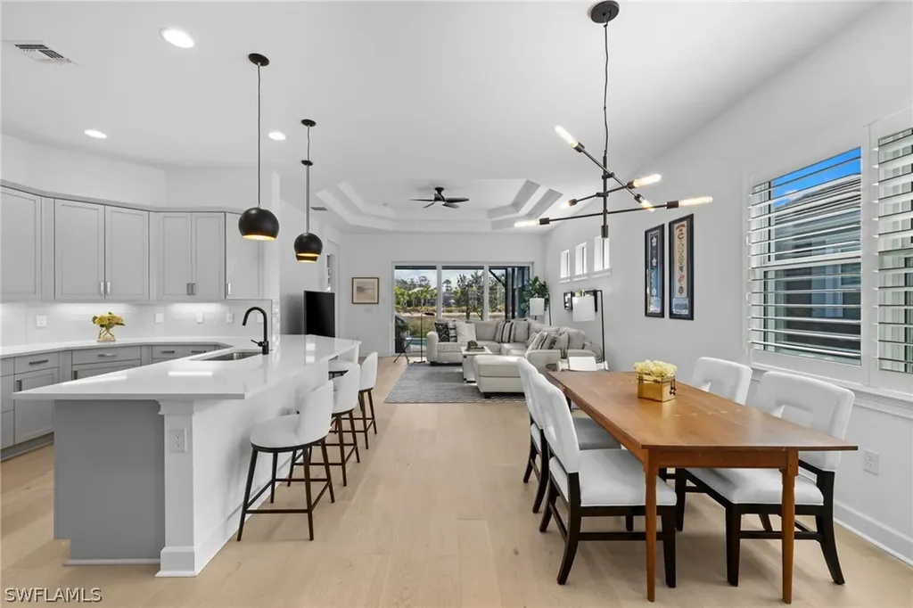 6291 Arriba Avenue Naples FL 34113