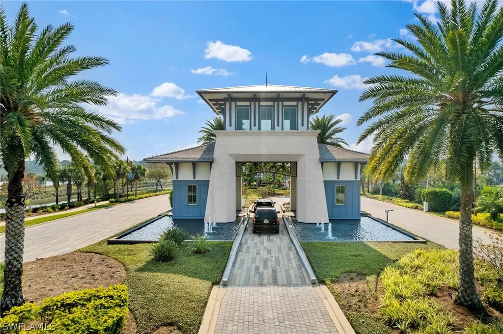 6291 Arriba Avenue Naples FL 34113