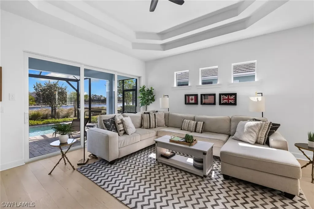 6291 Arriba Avenue Naples FL 34113