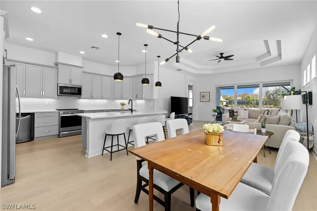 6291 Arriba Avenue Naples FL 34113