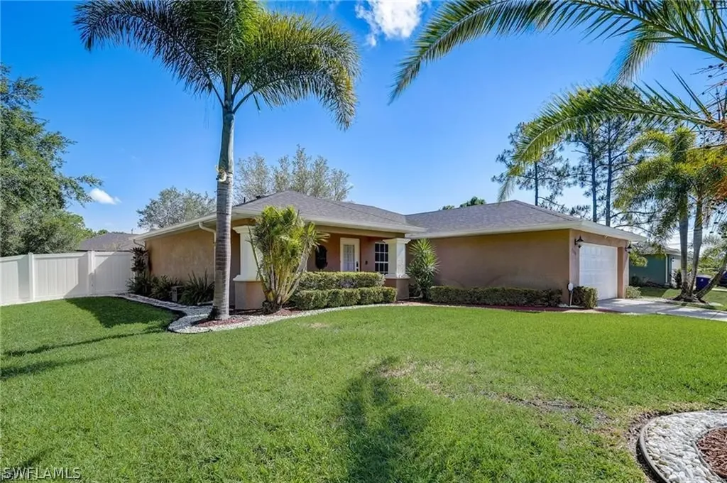3704 18th Street W Lehigh Acres FL 33971