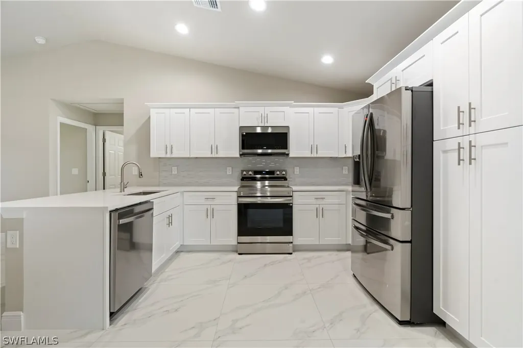 1076 Gunby Avenue S Lehigh Acres FL 33974