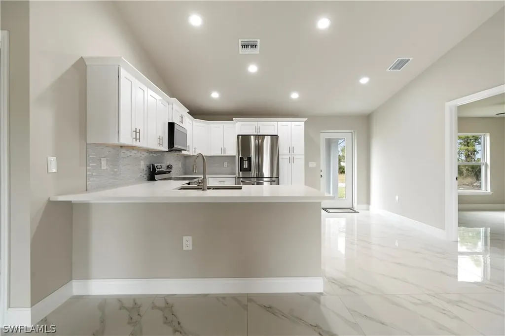 1076 Gunby Avenue S Lehigh Acres FL 33974