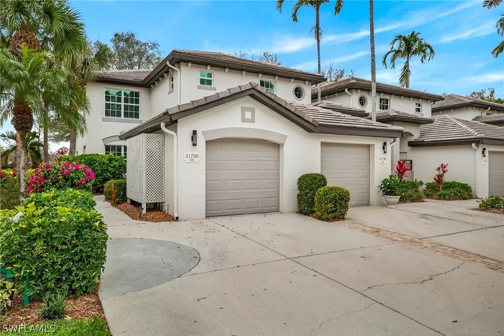 21730 Southern Hills Drive Estero FL 33928