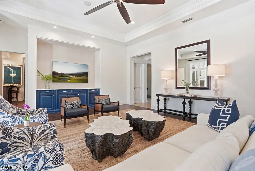 160 16th Avenue S Naples FL 34102