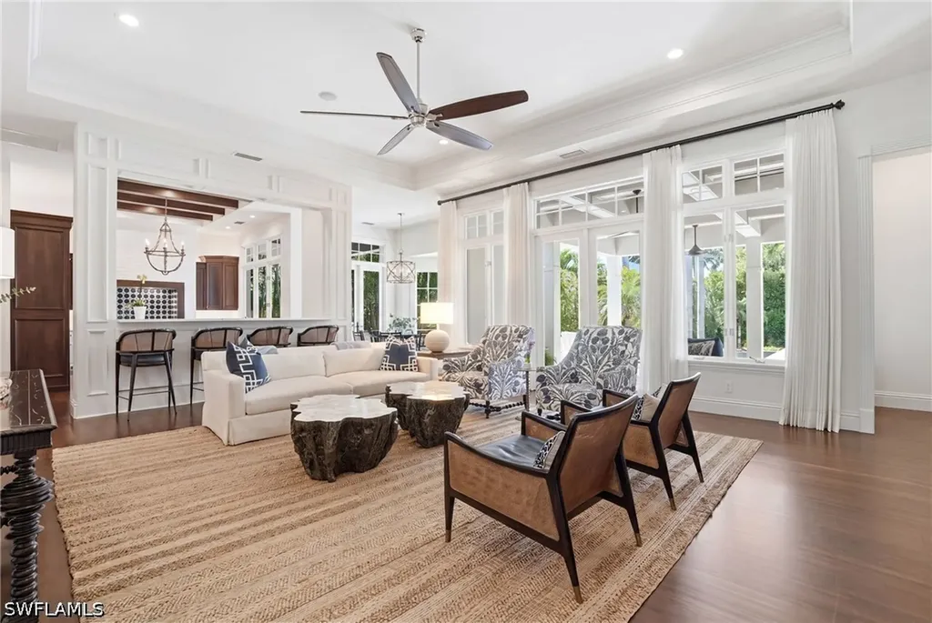160 16th Avenue S Naples FL 34102