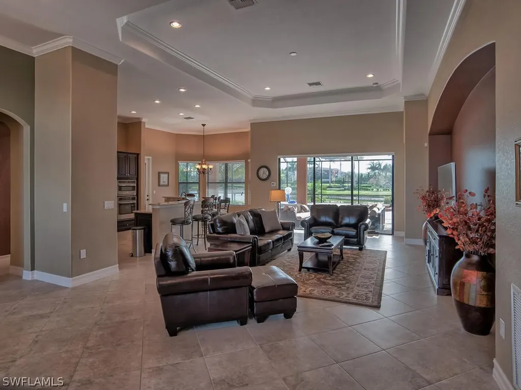 9634 Firenze Circle Naples FL 34113